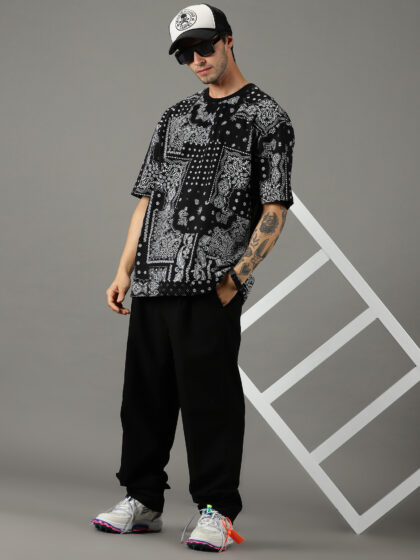 Oversized Classic Bandana Black & White