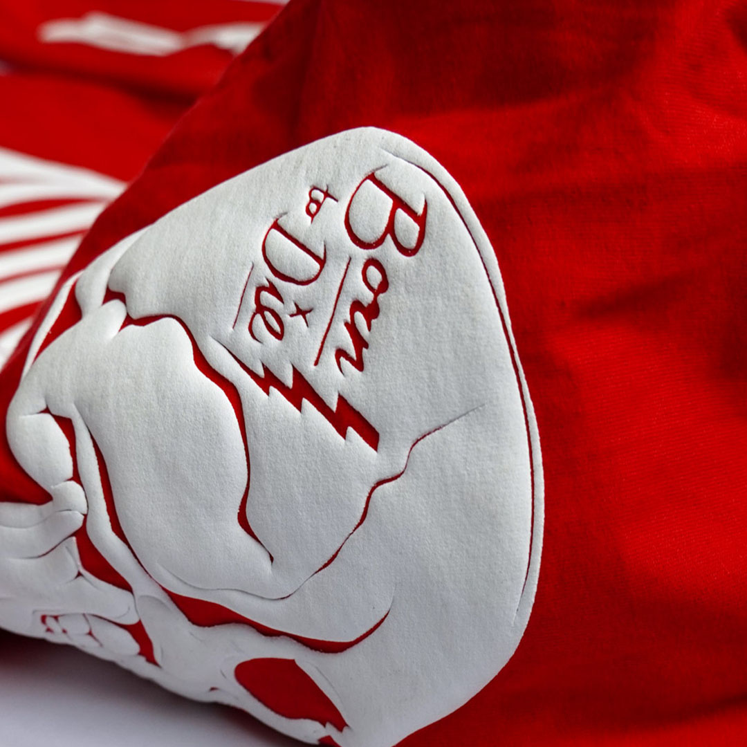 Oversized BUILT FROM BONES Red - Image 4