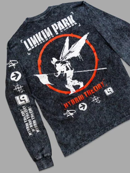 Oversized RAISED ON DISTORTION FS